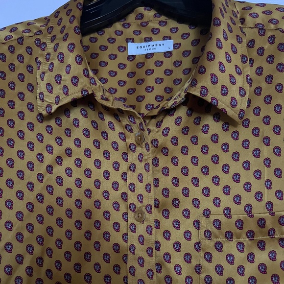 Equipment Tops - Equipment 100% Silk Blouse